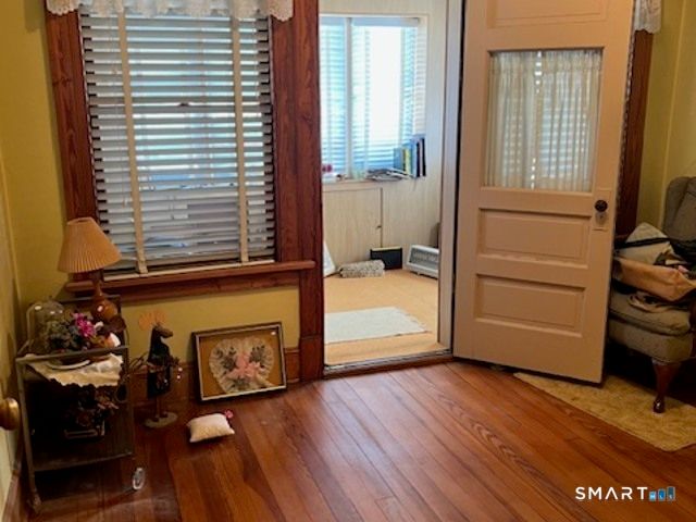 201 Fairlawn Avenue, Waterbury, CT 06705