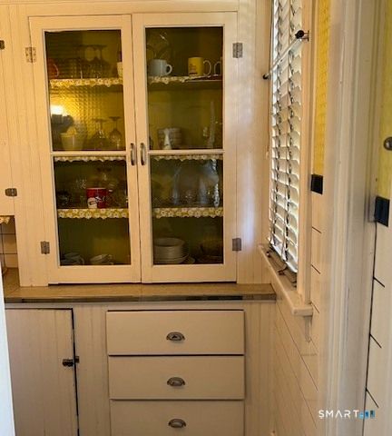 201 Fairlawn Avenue, Waterbury, CT 06705