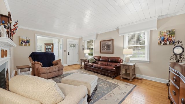 307 Guild Drive, Chattanooga, TN 37421