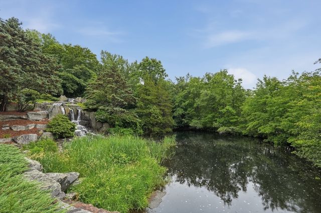 13 Lordvale Blvd 507, Grafton, MA 01536