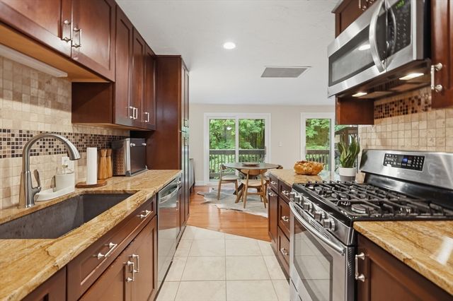 13 Lordvale Blvd 507, Grafton, MA 01536