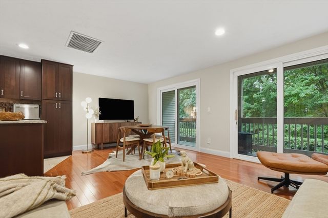 13 Lordvale Blvd 507, Grafton, MA 01536