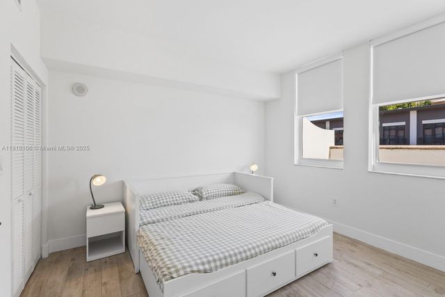 4100 SALZEDO ST 1009, Coral Gables, FL 33146