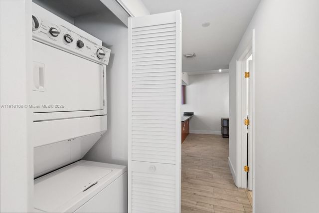 4100 SALZEDO ST 1009, Coral Gables, FL 33146