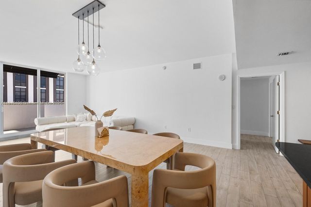 4100 SALZEDO ST 1009, Coral Gables, FL 33146