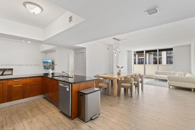 4100 SALZEDO ST 1009, Coral Gables, FL 33146