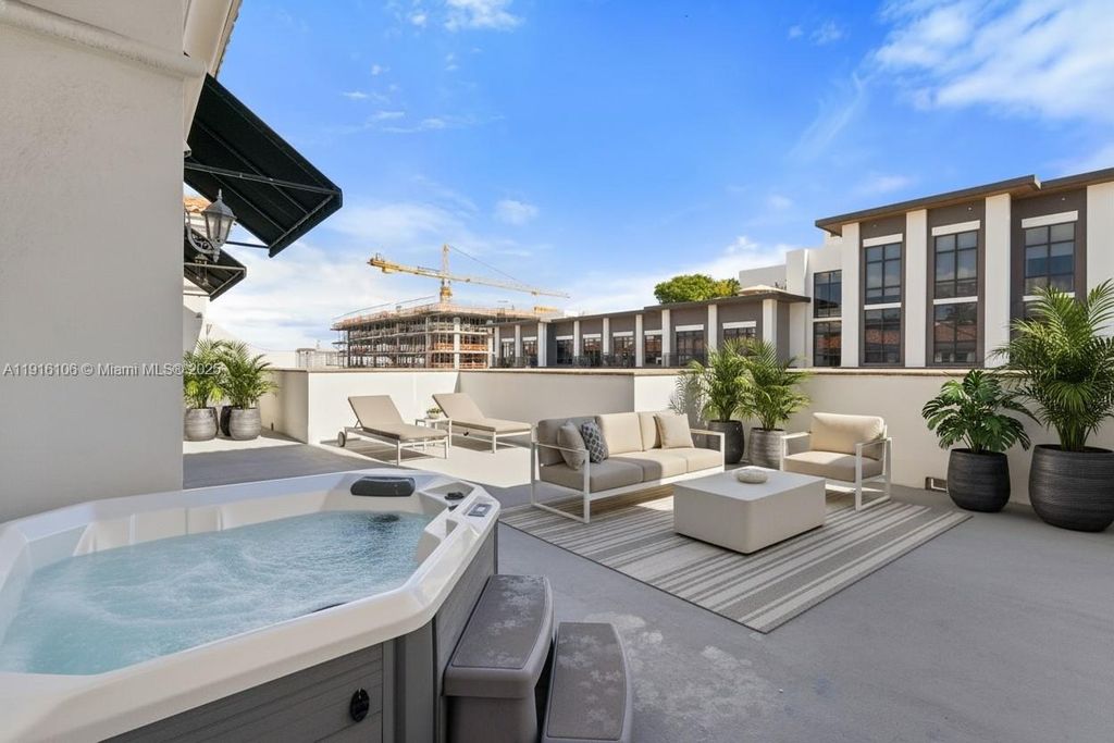 4100 SALZEDO ST 1009, Coral Gables, FL 33146