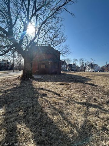 3704 Fourteenth St., Detroit, MI 48208