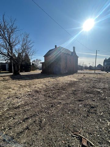 3704 Fourteenth St., Detroit, MI 48208