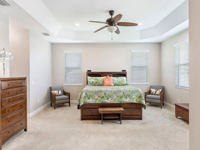 1902 Grey Falcon Circle SW, Vero Beach, FL 32962