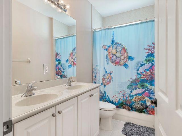1902 Grey Falcon Circle SW, Vero Beach, FL 32962