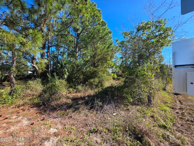 5700 Pinetree Avenue, Panama City, FL 32408