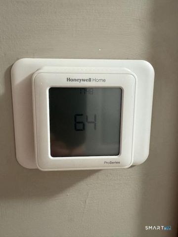 24 Fox Run, Woodbury, CT 06798