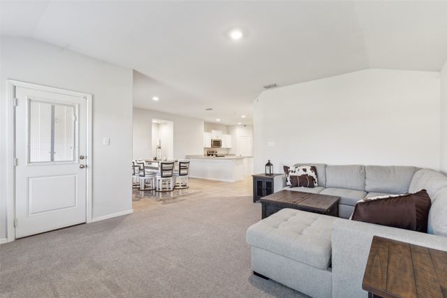 424 Amory Street, Azle, TX 76020