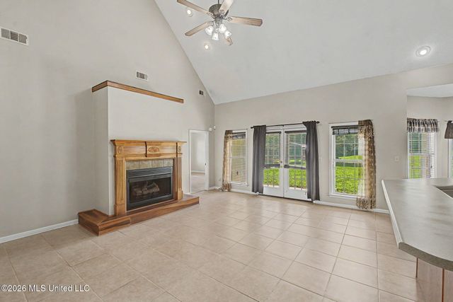4004 Green Meadow Drive, Hernando, MS 38632