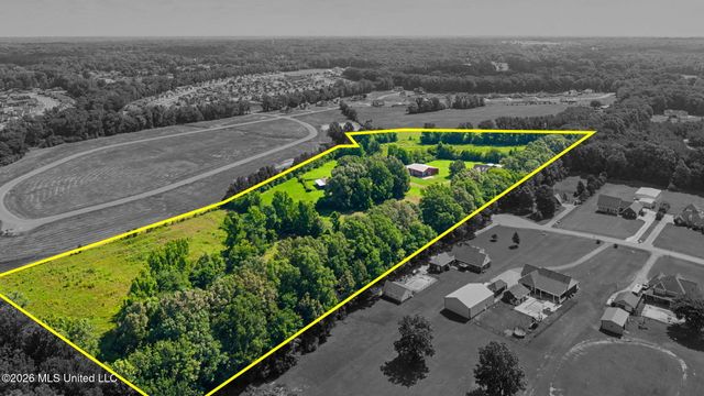 4004 Green Meadow Drive, Hernando, MS 38632