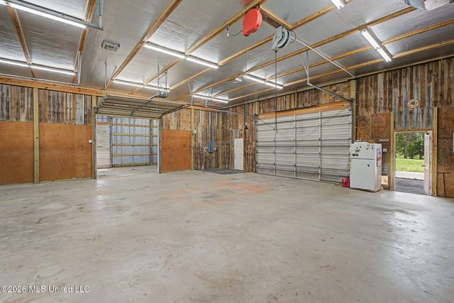 4004 Green Meadow Drive, Hernando, MS 38632