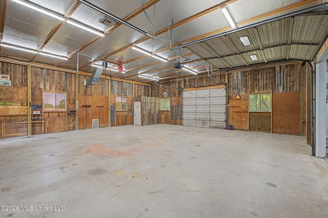 4004 Green Meadow Drive, Hernando, MS 38632