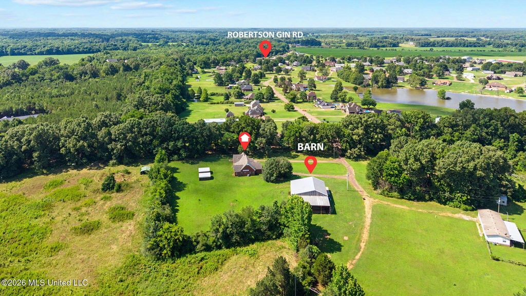 4004 Green Meadow Drive, Hernando, MS 38632