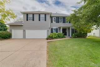 2 England Circle, O'fallon, MO 63366