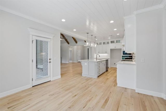 29820 E Ridge Road, Norman, OK 73072