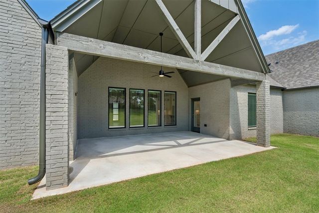 29820 E Ridge Road, Norman, OK 73072