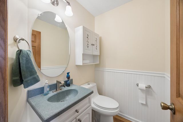 9902 Washington Street NE, Blaine, MN 55434