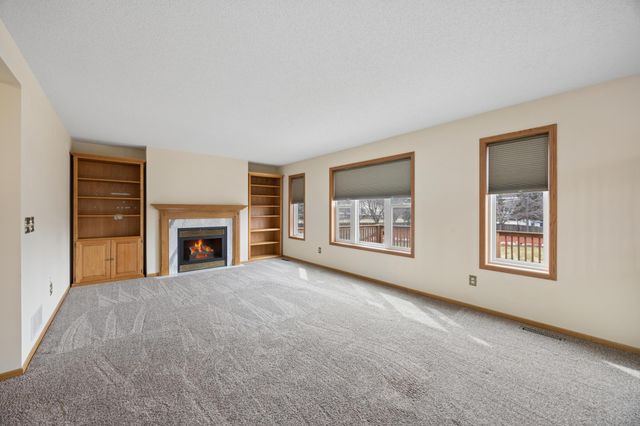 9902 Washington Street NE, Blaine, MN 55434