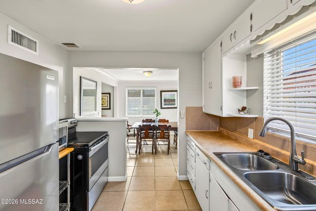 5031 E Rosewood Street, Tucson, AZ 85711