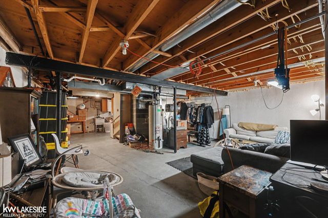 8401 18 Mile Road 186, Sterling Heights, MI 48313