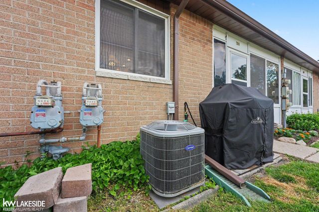 8401 18 Mile Road 186, Sterling Heights, MI 48313