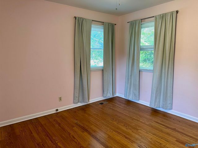 213 Wingate Avenue SW, Huntsville, AL 35801