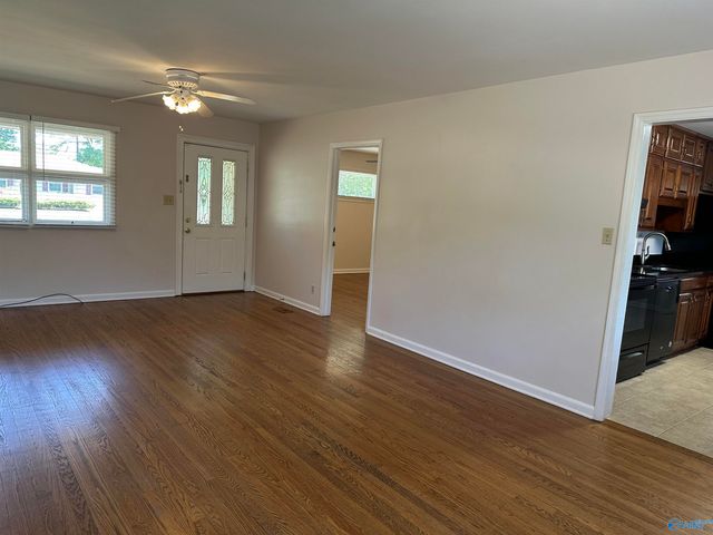 213 Wingate Avenue SW, Huntsville, AL 35801