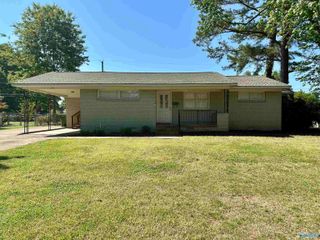 213 Wingate Avenue SW, Huntsville, AL 35801