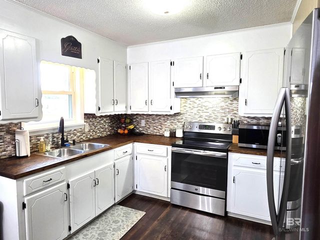 107 Duncan Street, East Brewton, AL 36426