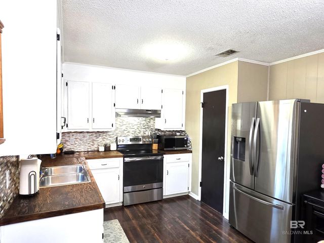 107 Duncan Street, East Brewton, AL 36426