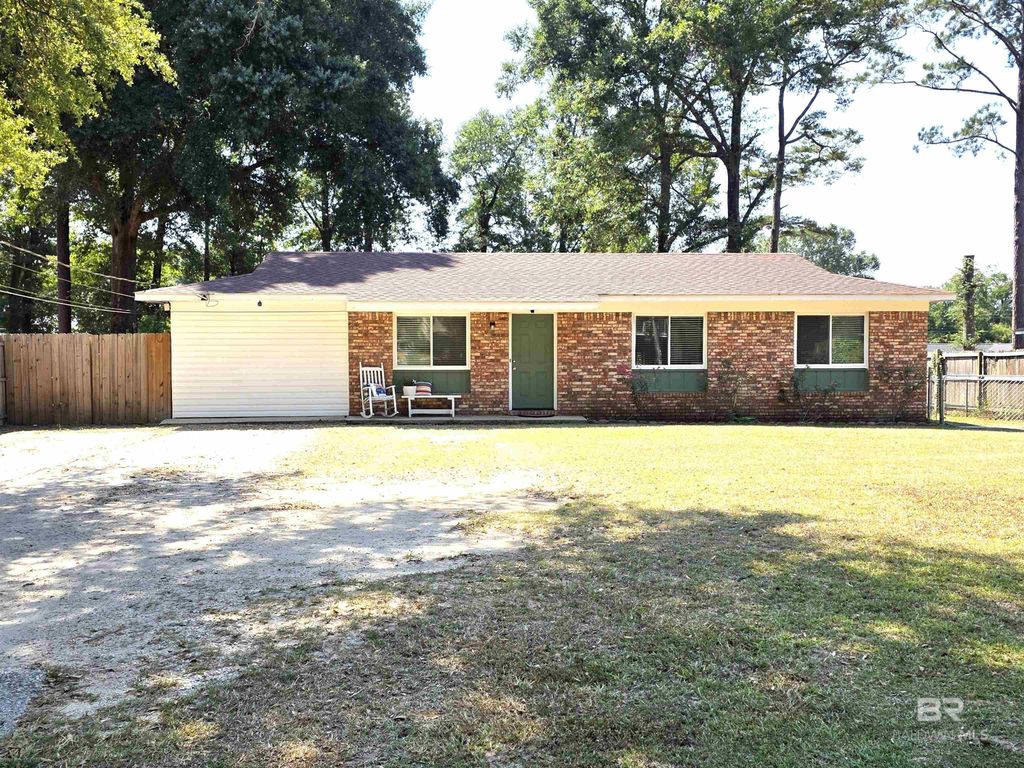 107 Duncan Street, East Brewton, AL 36426