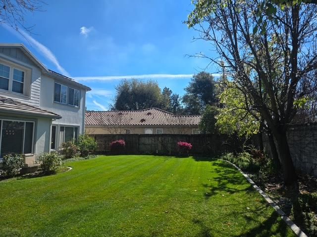 10223 Paulsell Dr, Stockton, CA 95209