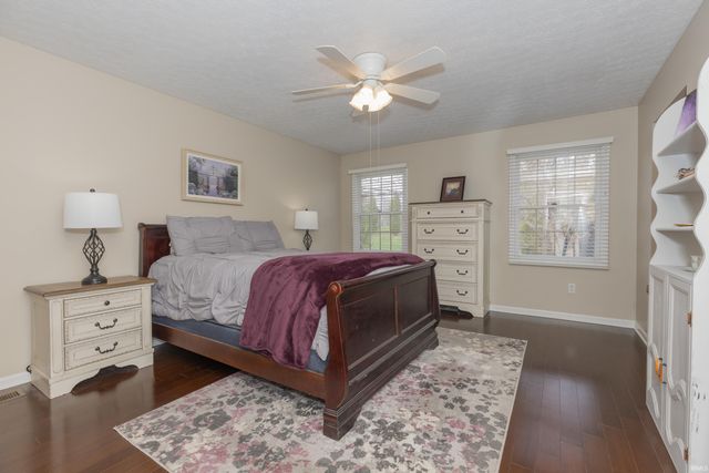 11000 Kramers Drive, Evansville, IN 47712