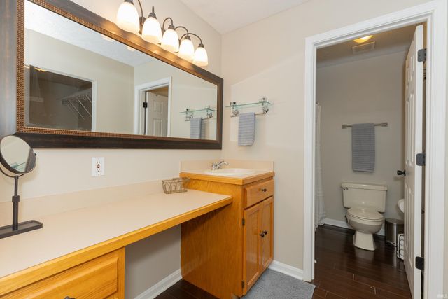 11000 Kramers Drive, Evansville, IN 47712