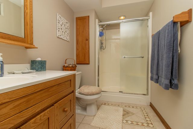 9838 Redbud Road, Munster, IN 46321