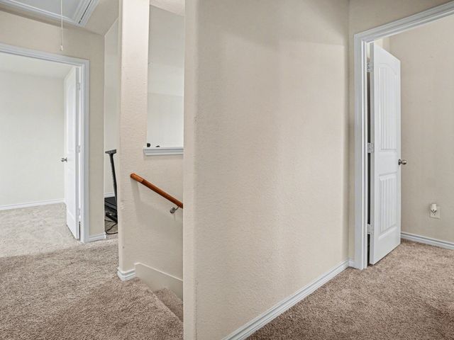 1708 Blue Jay Drive, Ennis, TX 75119