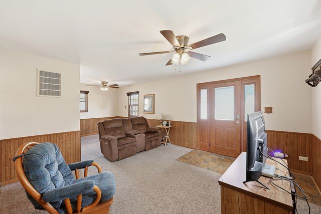 9637 Rutherford Avenue, Oak Lawn, IL 60453