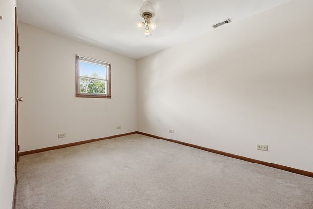 9637 Rutherford Avenue, Oak Lawn, IL 60453