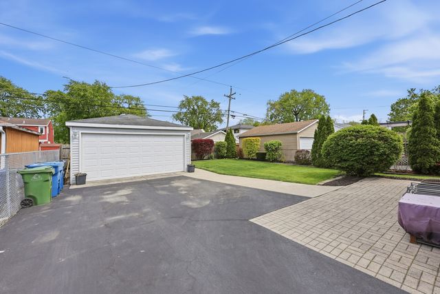 9637 Rutherford Avenue, Oak Lawn, IL 60453
