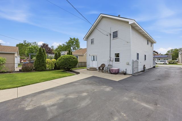 9637 Rutherford Avenue, Oak Lawn, IL 60453