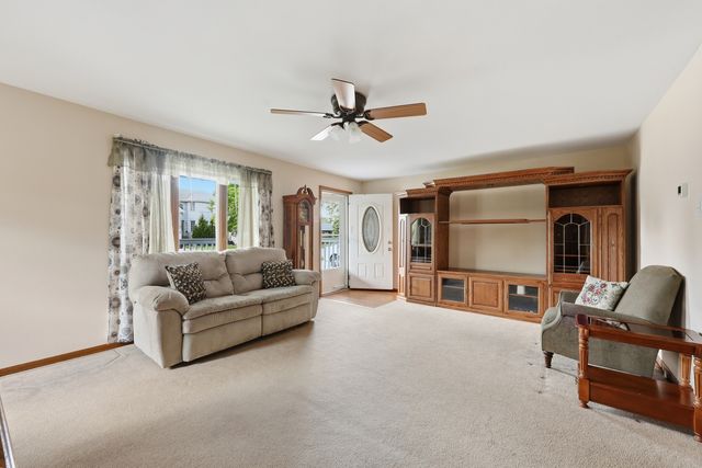 9637 Rutherford Avenue, Oak Lawn, IL 60453