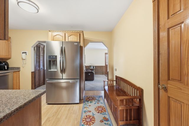 9637 Rutherford Avenue, Oak Lawn, IL 60453