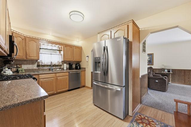 9637 Rutherford Avenue, Oak Lawn, IL 60453