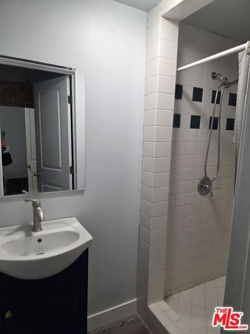 417 S Wilton Place, Los Angeles, CA 90020